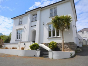 3 Bed in Tenby 73606